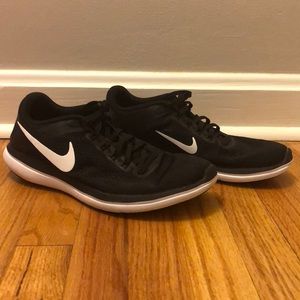 Women’s Nike Flex 2016 RN